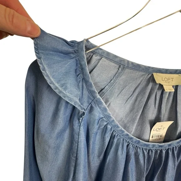 NWT Loft Outlet Chambray Lyocell Peasant Top Ruffles Flowy Soft Women's Large - Picture 8 of 11
